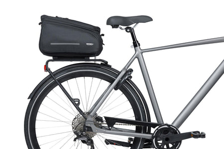 18438 Basil Move trunkbag MIK black_10-medium