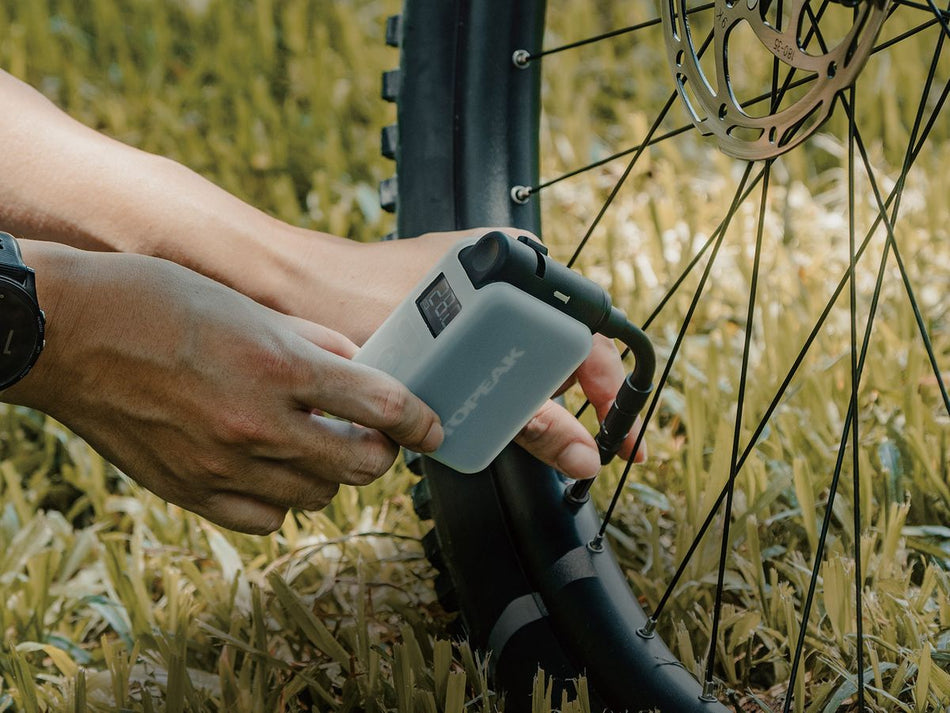 Topeak E-Booster Digital